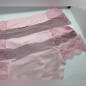 (5) b.tempt'd by Wacoal b.Bare Thong Womens